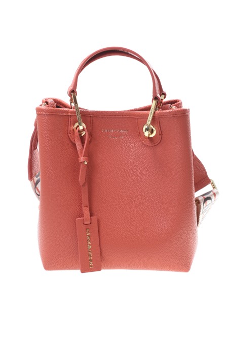 Shop EMPORIO ARMANI  Borsa: Emporio Armani shopper verticale MyEA, stampa cervo. 
Chiusura a magnete e logo serigrafato. 
Item impreziosito da moschettoni gold e tag coordinato alla borsa, removibile e con logo lettering a rilievo. 
Pouch interna coordinata con zip. 
Provvista di tracolla logata removibile. 
Dimensioni: 21,5 x 25 x 10 cm.
Composizione 100% Poliuretanica.
Fabbricato in Cina.. Y3D255 YFO5B-89612